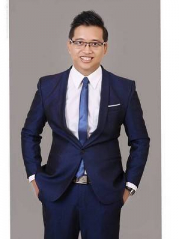 Lén Hồ Xuân Vinh